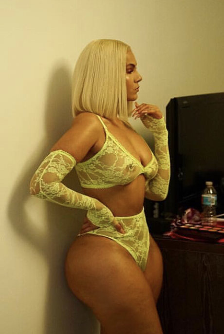 Amirah Dyme best star gallery