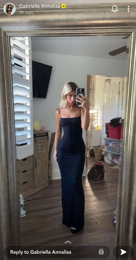 Gabriella Annalisa model beautiful pics