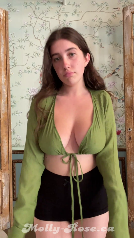 _Molly Barkasy star exclusive pic