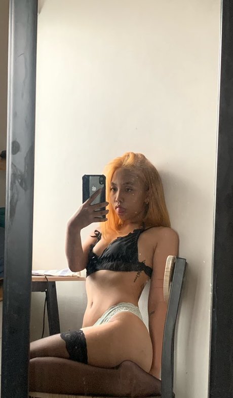 Noreen Pilotin hd actress photo