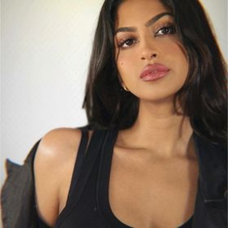 Shreya Arun_ sex star picture