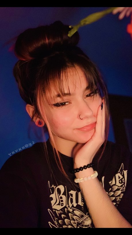 Sxvsy star nude photos