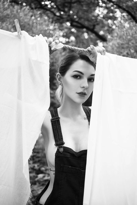 Dear Iris free star picture