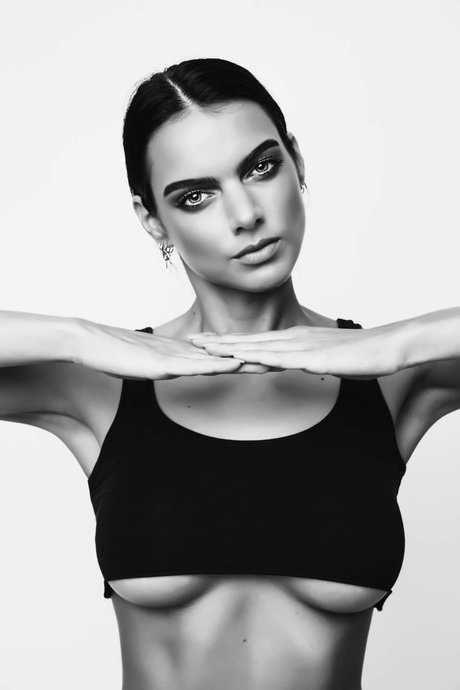 Girls Of The Netherlands star beautiful pics