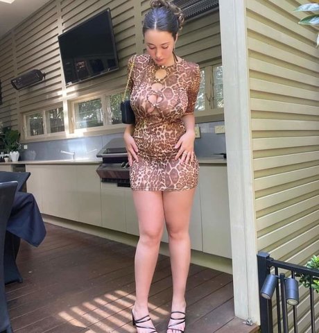 Issy Hecxo_ star best picture