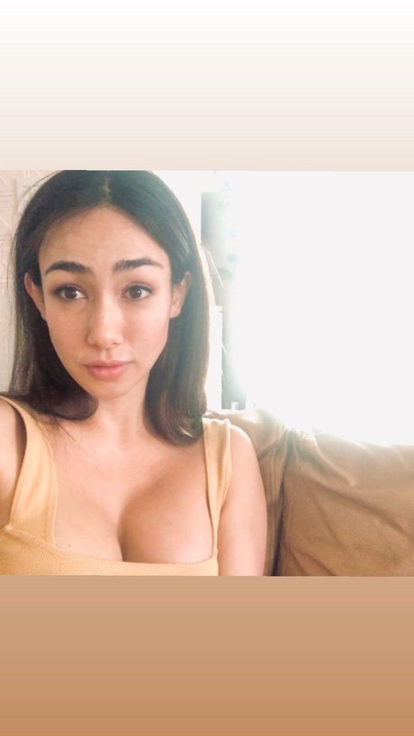 Julia Misaki sex model archive