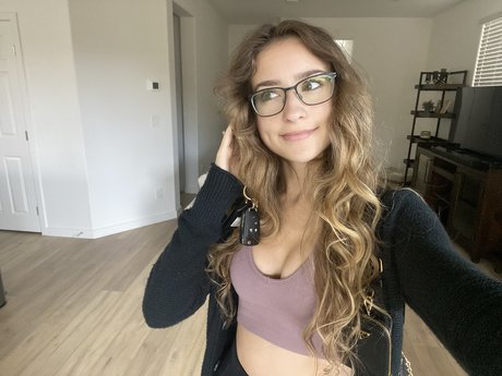 Knights Ry beautiful pornstar pic