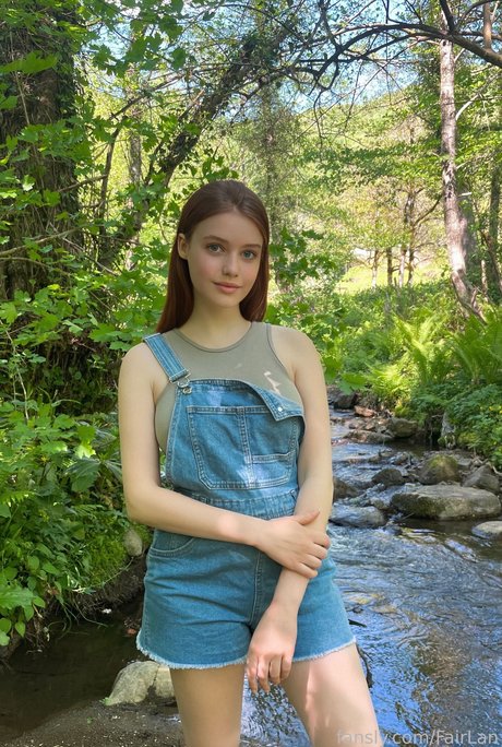 Fairlan hot actress pic