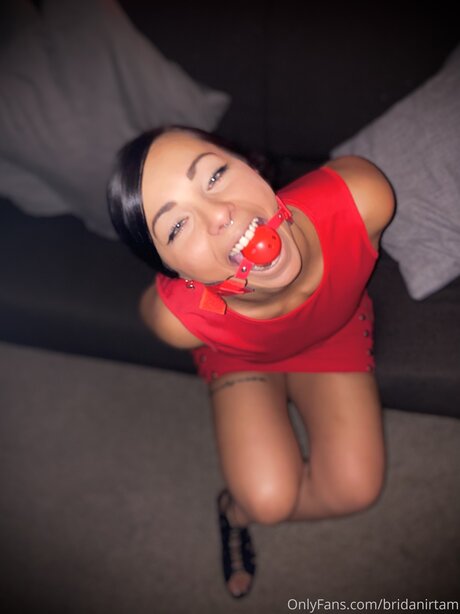 Freepetitebrida pornstar sexy picture