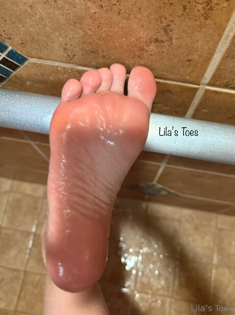 Lilas Toes pornstar nudes img