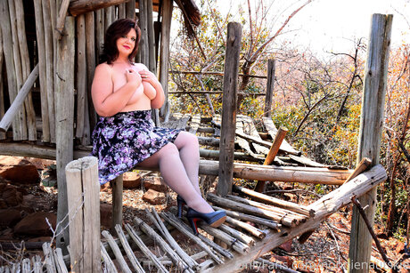 Nonnie 40dd high quality star photo