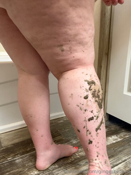 Gingerbeth24 nude model pictures