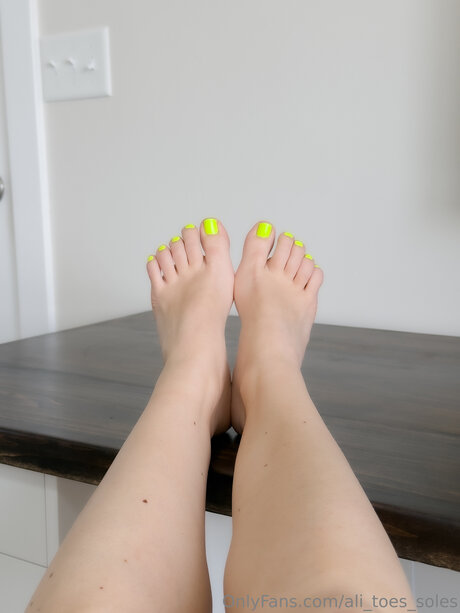 Ali Toes Soles beautiful star picture