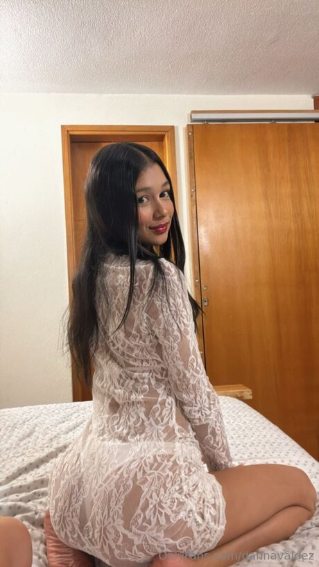 Dannavaldez nudes model image