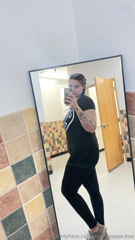 Trippymoose Free naked star archive