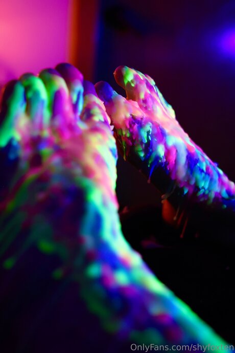 Shyfoxten art star gallery