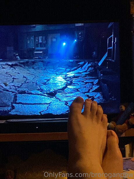 Brorogan51 nude actress picture