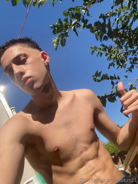 Leobrt21 xxx actress photos