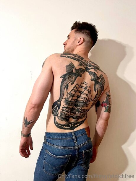 Fitboyfatdickfree pretty model pics