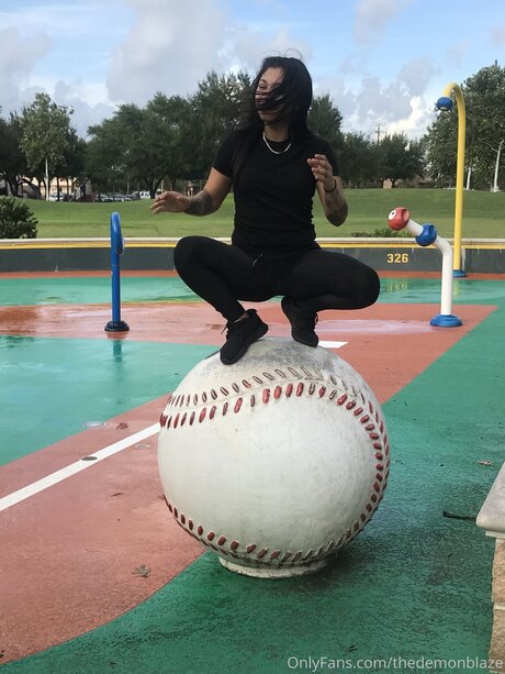 S Blazexxx star hot images