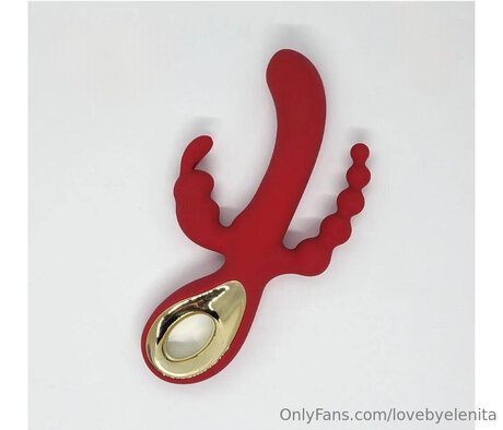 Lovebyelenita pornstar pic