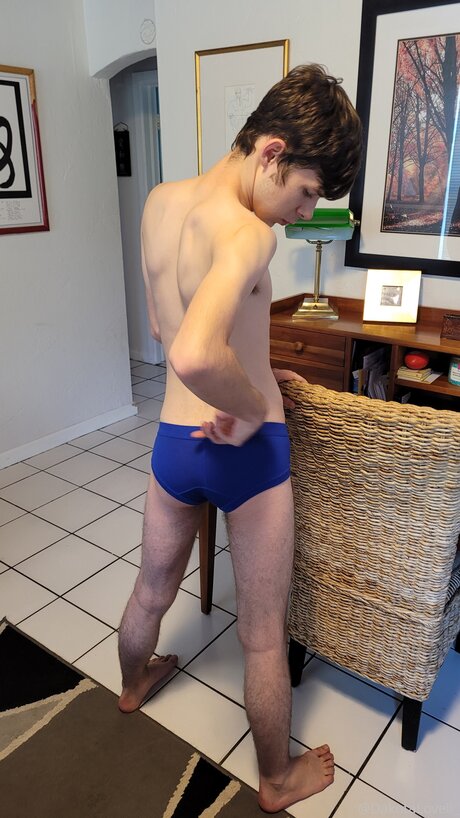 Dakotalovell naked actress archive