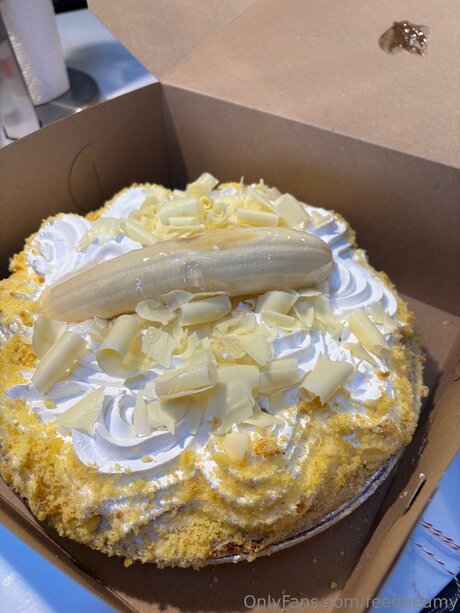 Feedeeamy model sex image