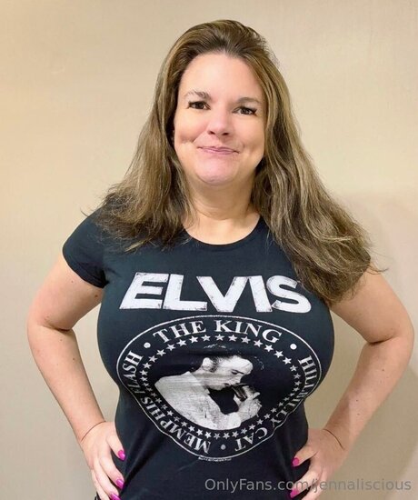 Jennaliscious model sex photo