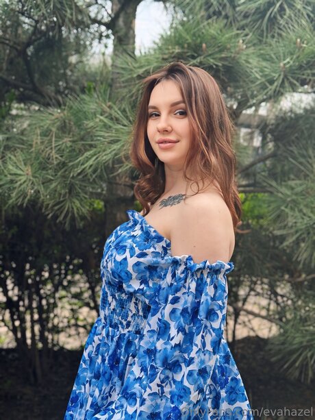 Evahazel model high quality images