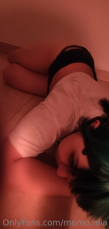 Momo Moonmoon model pornographic img