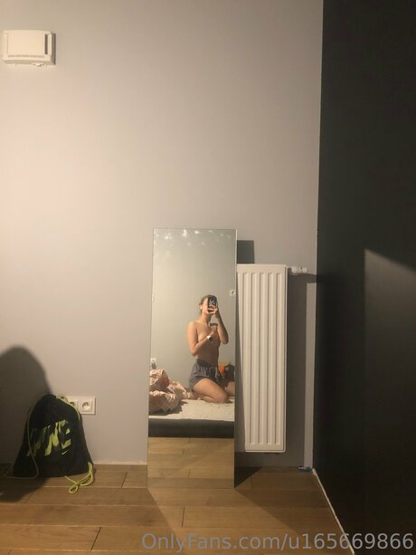 U165669866 art pornstar img