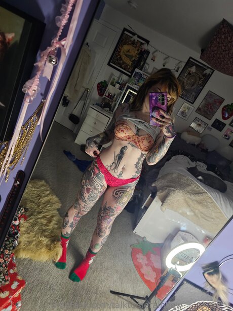 Talktomerainbow adult star img