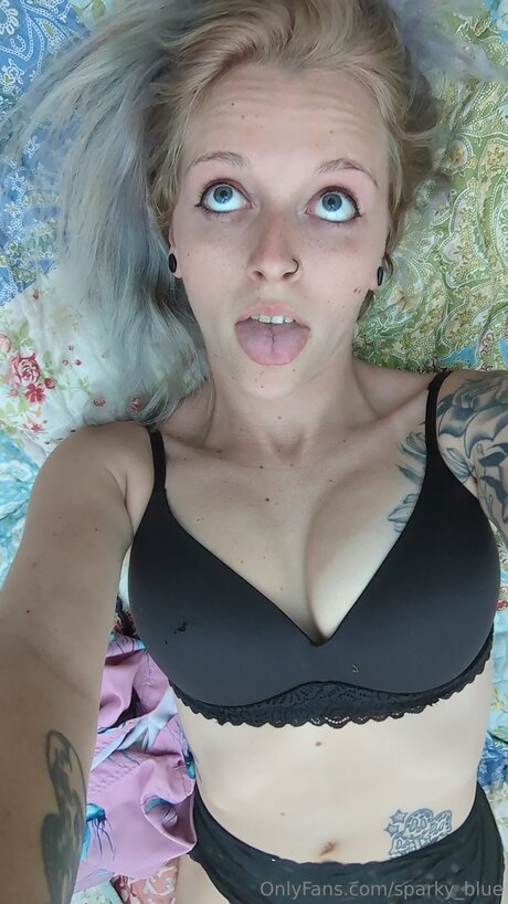 Sparky Blue perfect actress photos