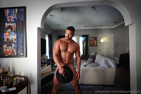 Beaunlyfans pornstar pretty img