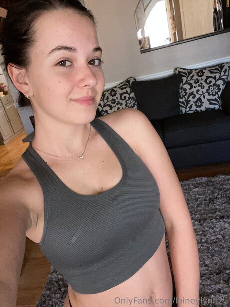 Laineylynn21 star best photo