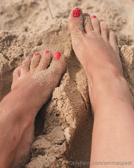 Gorgeouspedi high quality pornstar image