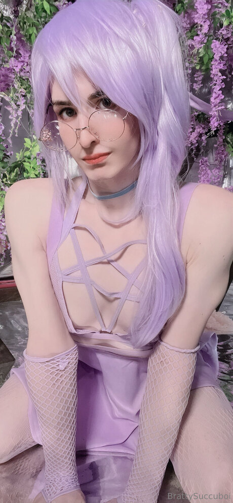 Tomboysuccubus naked pornstar pic