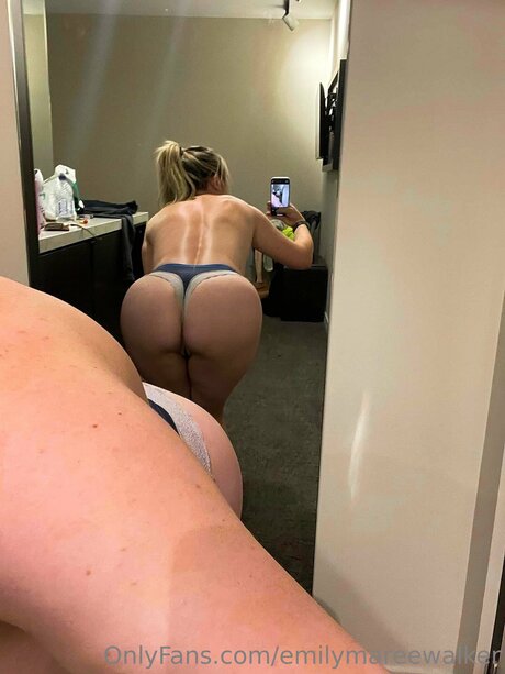 Emilymareewalker xxx pornstar image