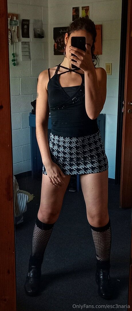 Esc3naria model nice pictures