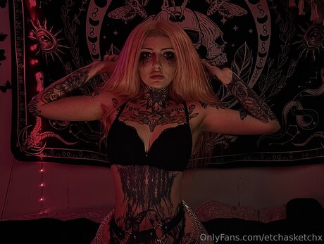 Etchasketchx star exclusive images