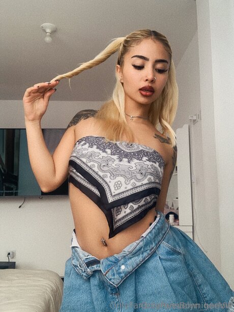 Bonnigeevip porn star picture