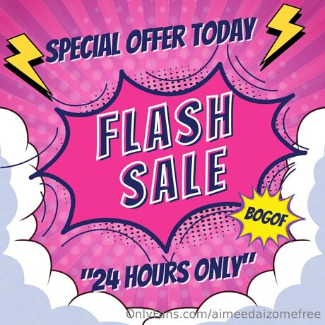 Inkedcurvymum adult model picture