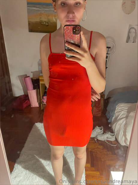 Onlyandreadoll naked model image