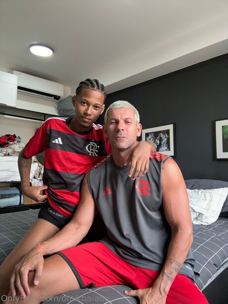 Omlkbaiano best model pictures