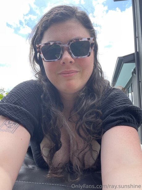 Ray Sunshine star top gallery