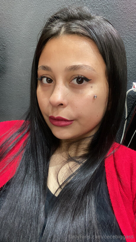 Cecebiggass star naked img