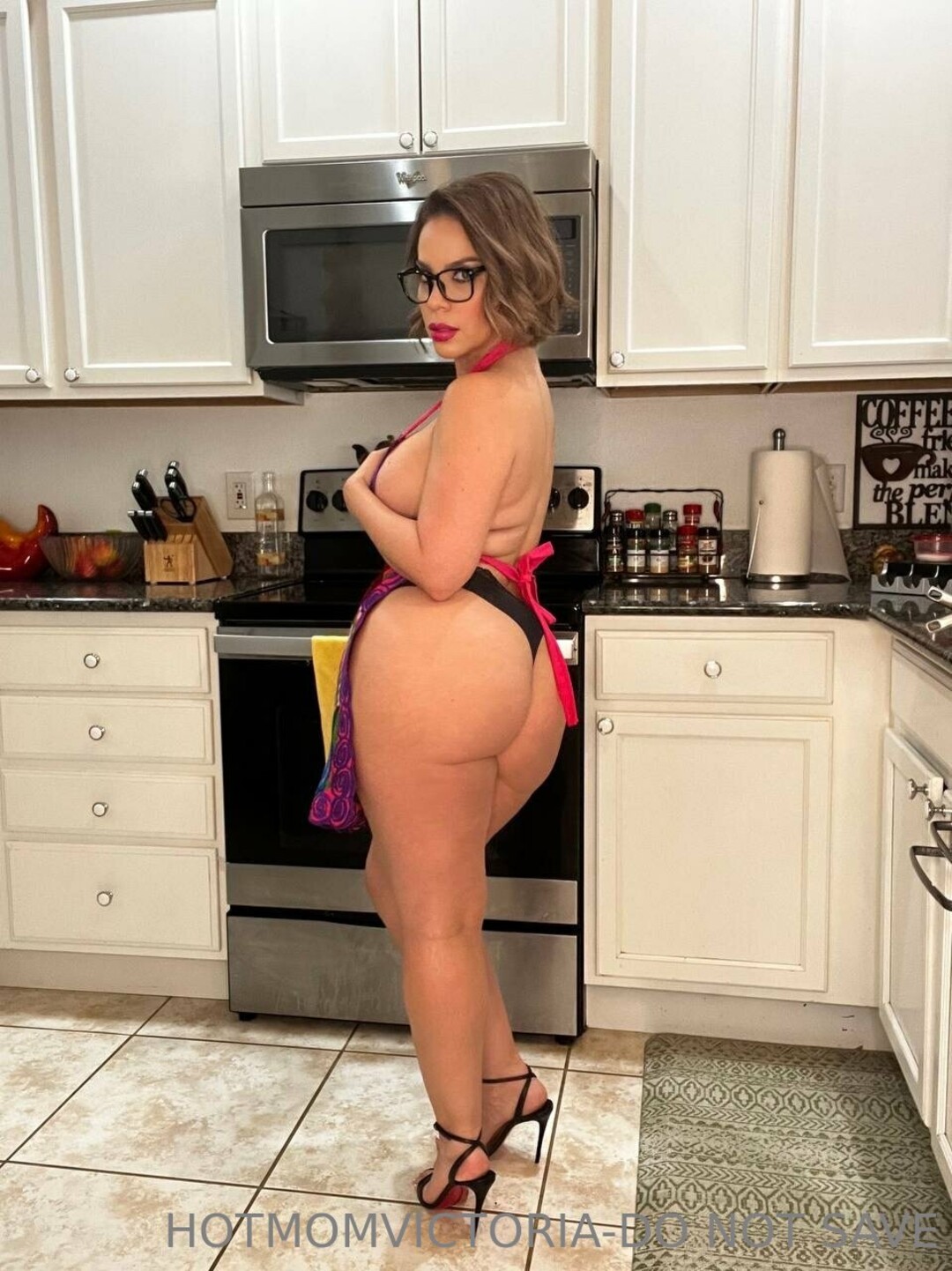 Victoria Valentin beautiful actress galleries