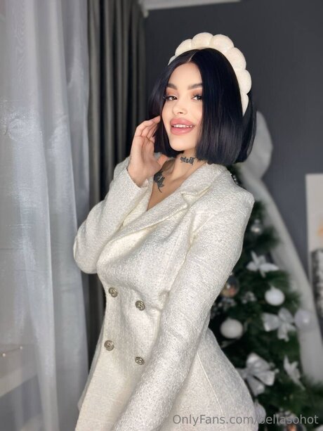 Bellasohot nude star image