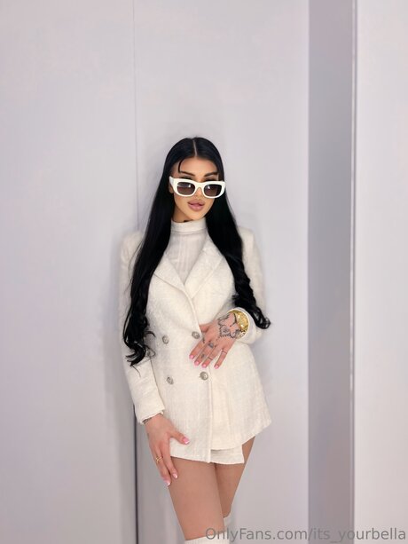 Bellasohot actress archive