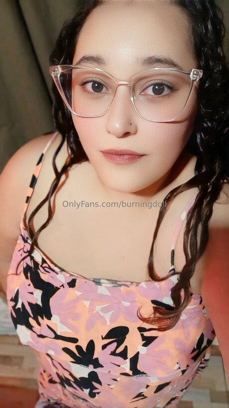 Burningdoll model hd picture